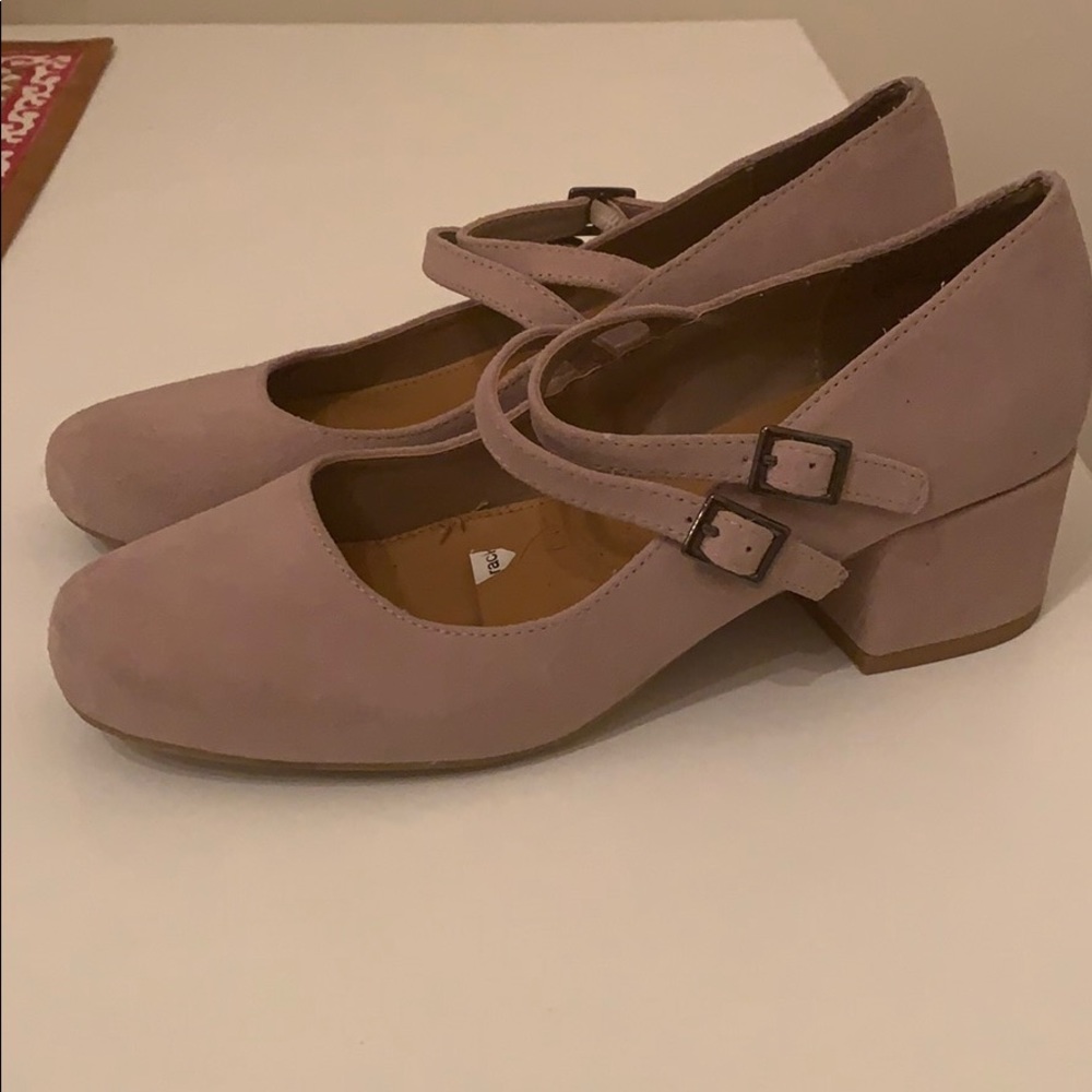 Steve Madden size 6 Mary Janes